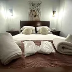 Xanthates Escape Holiday home Xanthatai